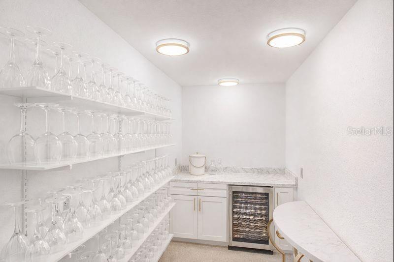 O6370385 Property Photo