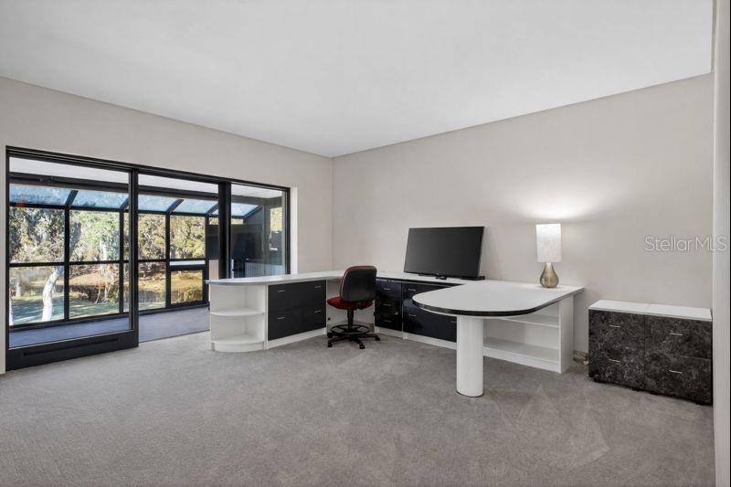 O6370385 Property Photo