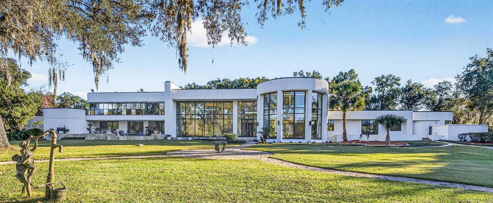 O6370385 Property Photo