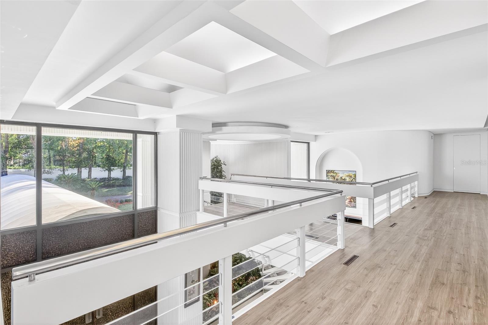 O6370385 Property Photo