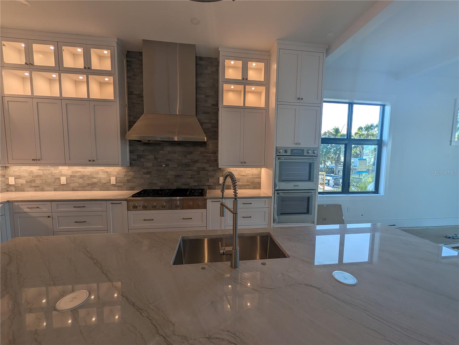 A4676628 Property Photo