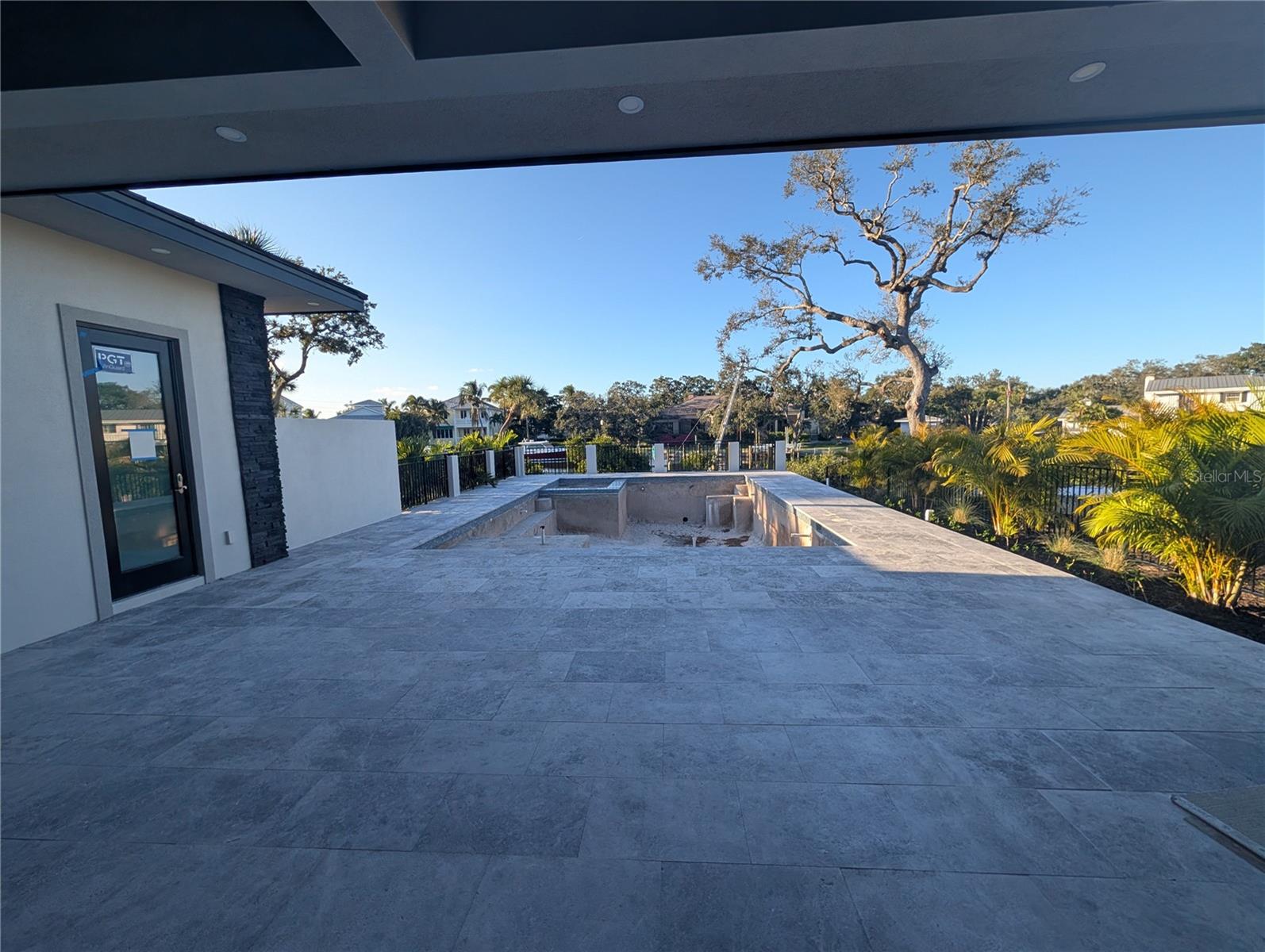 A4676628 Property Photo