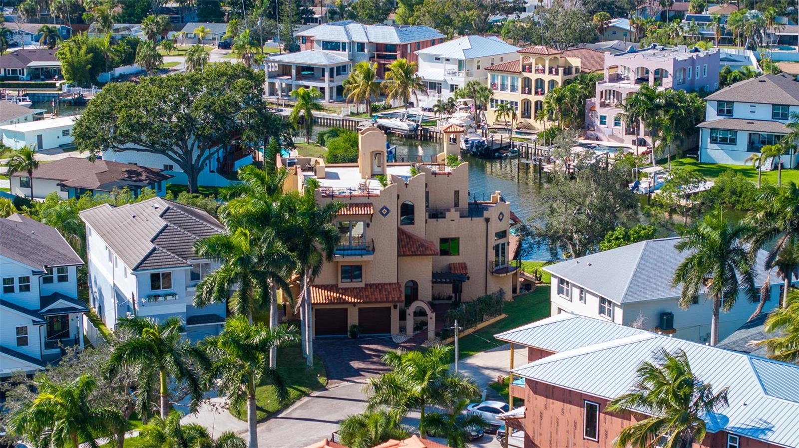 TB8460108 Property Photo