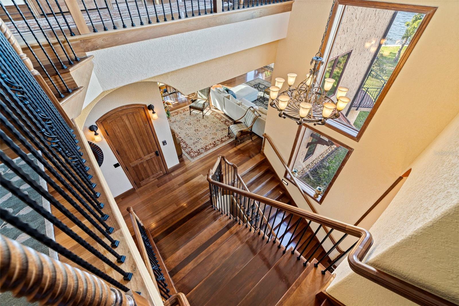 TB8460108 Property Photo