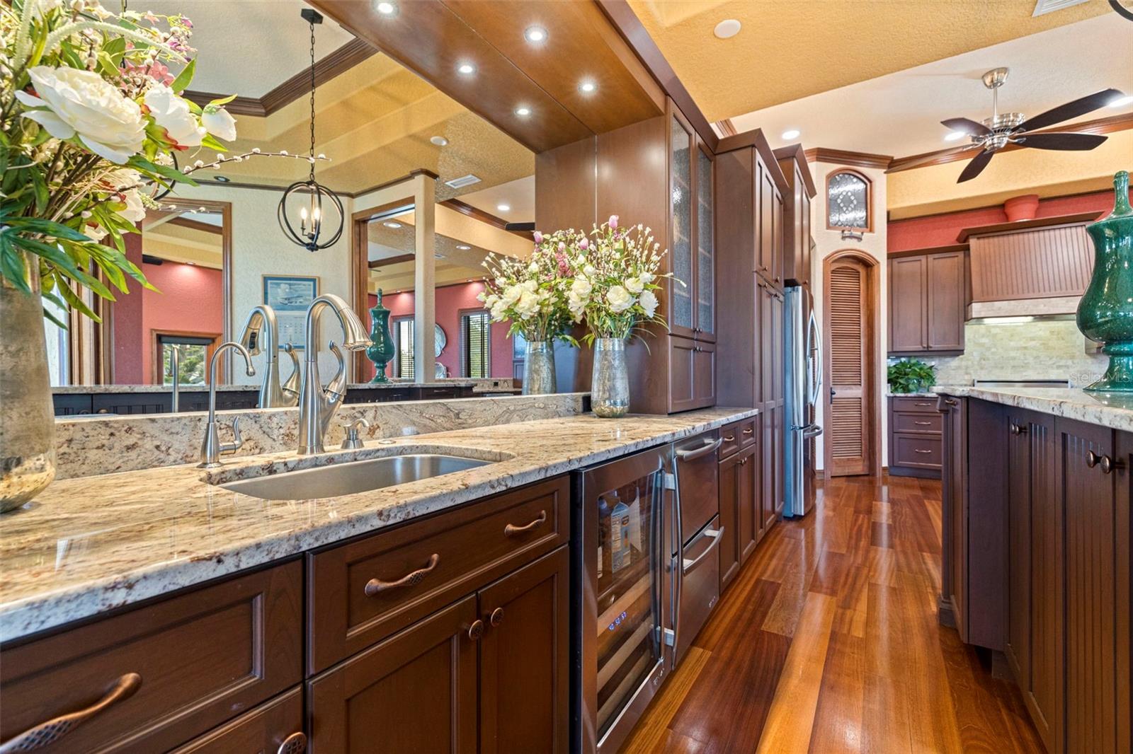 TB8460108 Property Photo