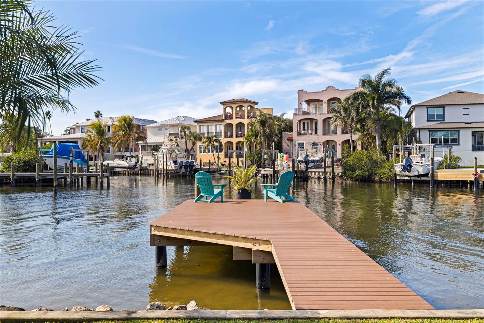 TB8460108 Property Photo