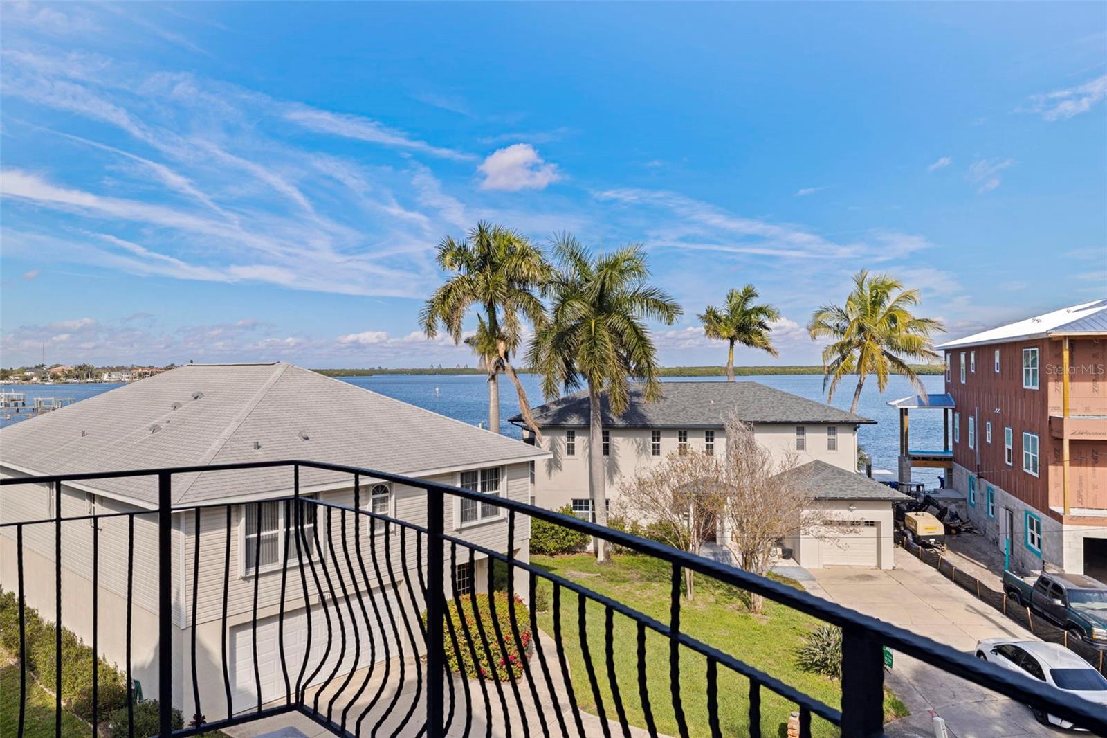 TB8460108 Property Photo