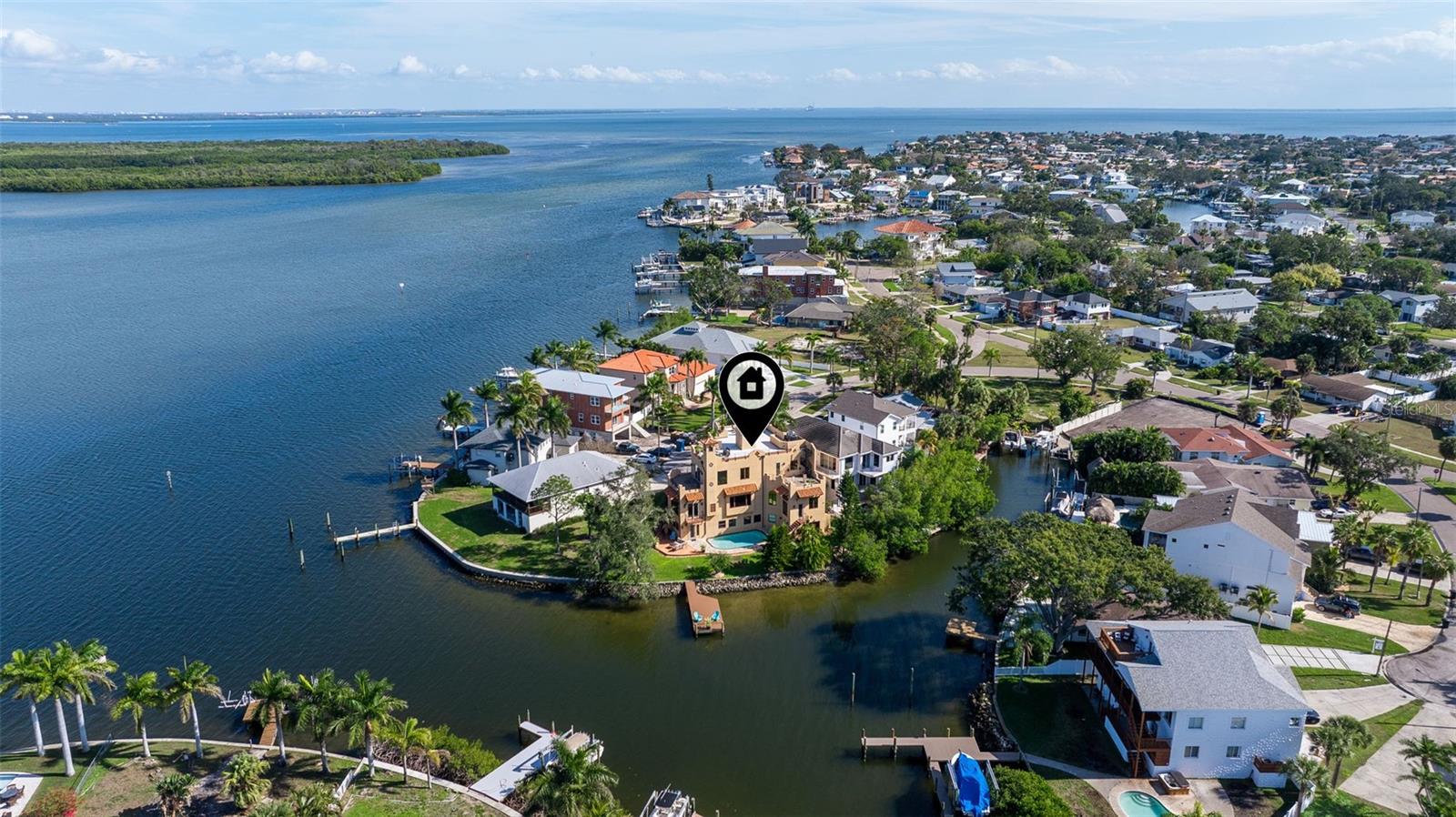 TB8460108 Property Photo