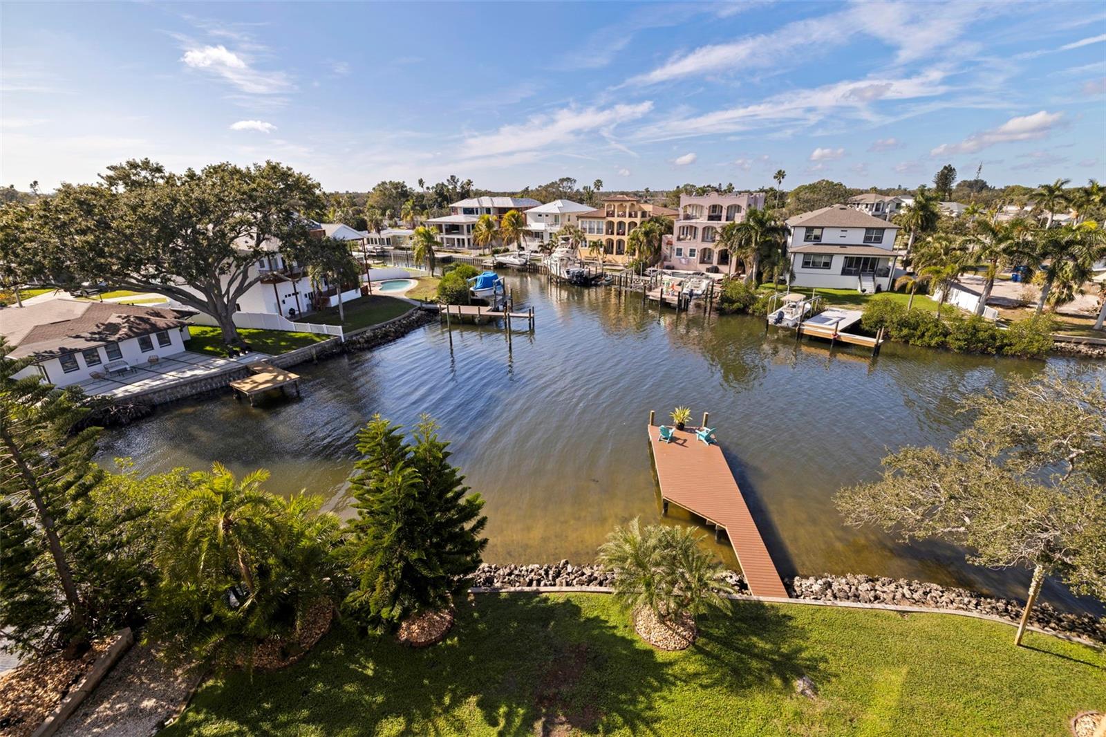 TB8460108 Property Photo