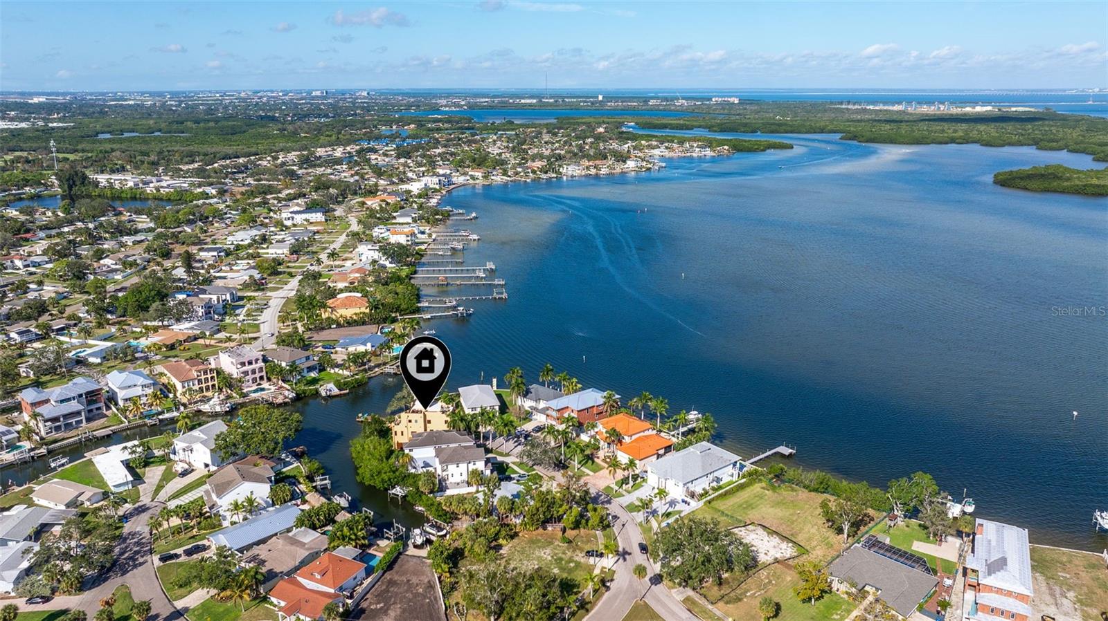 TB8460108 Property Photo