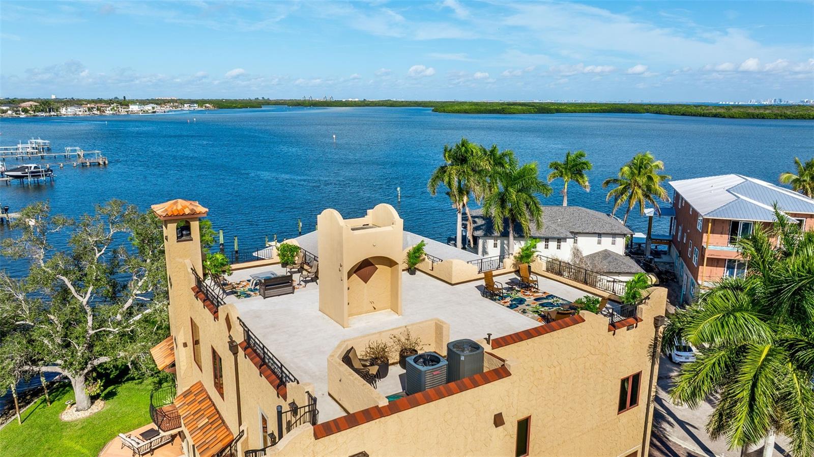 TB8460108 Property Photo