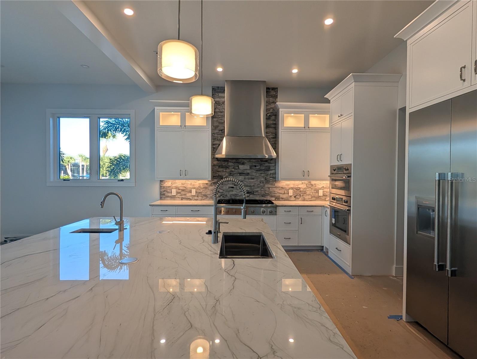 A4676632 Property Photo