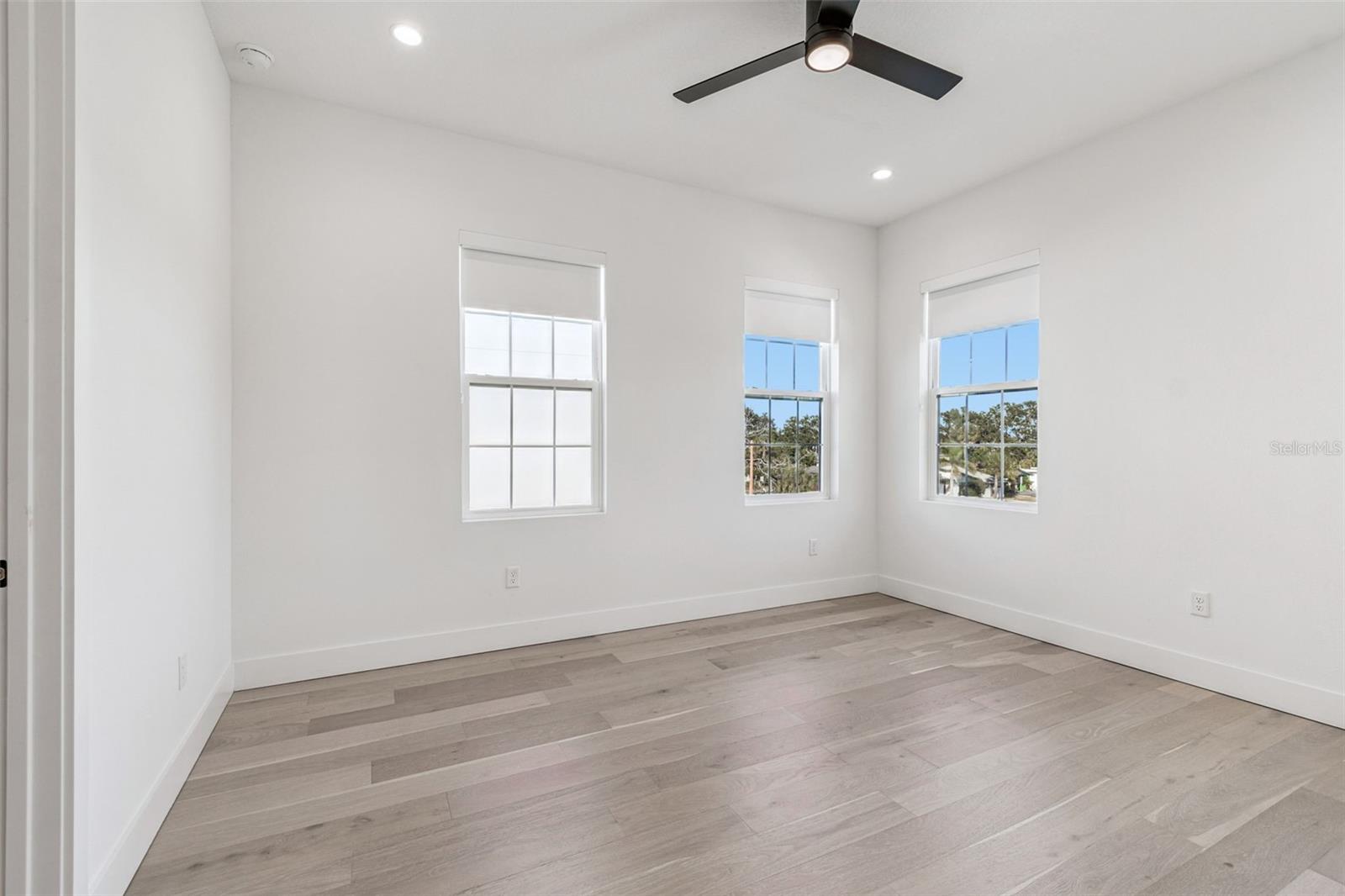 2724 5TH AVE S, ST PETERSBURG, FL, 33712