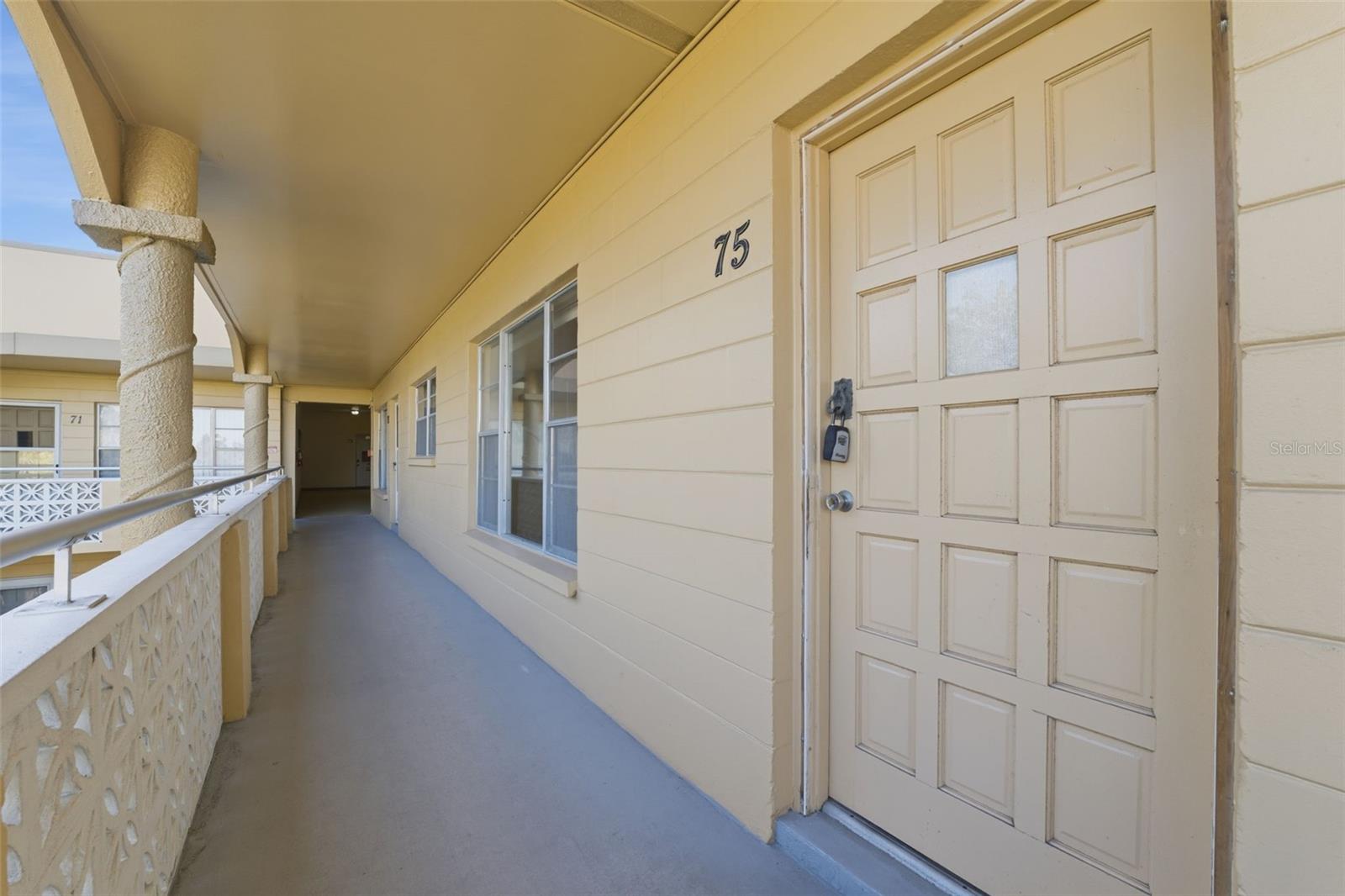 TB8460156 Property Photo