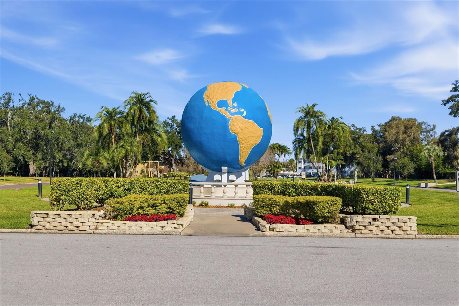 TB8460156 Property Photo