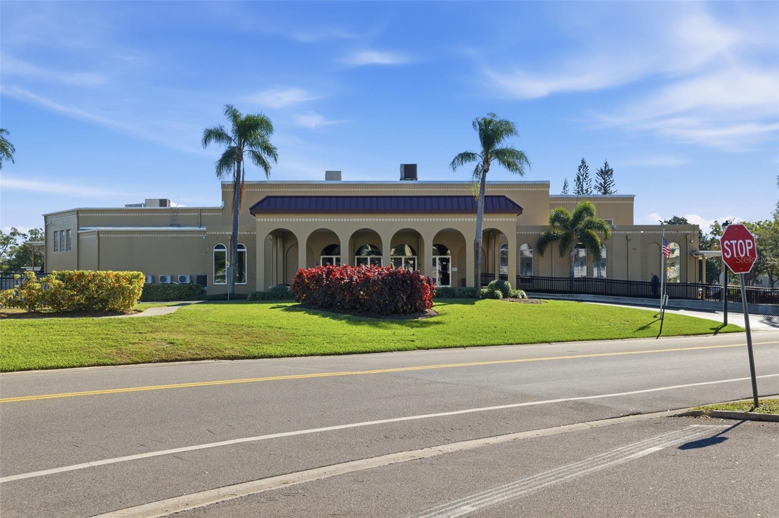 TB8460156 Property Photo