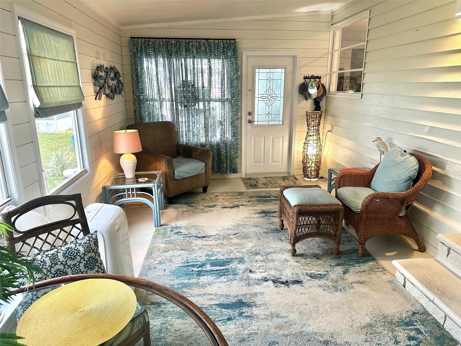 TB8460165 Property Photo