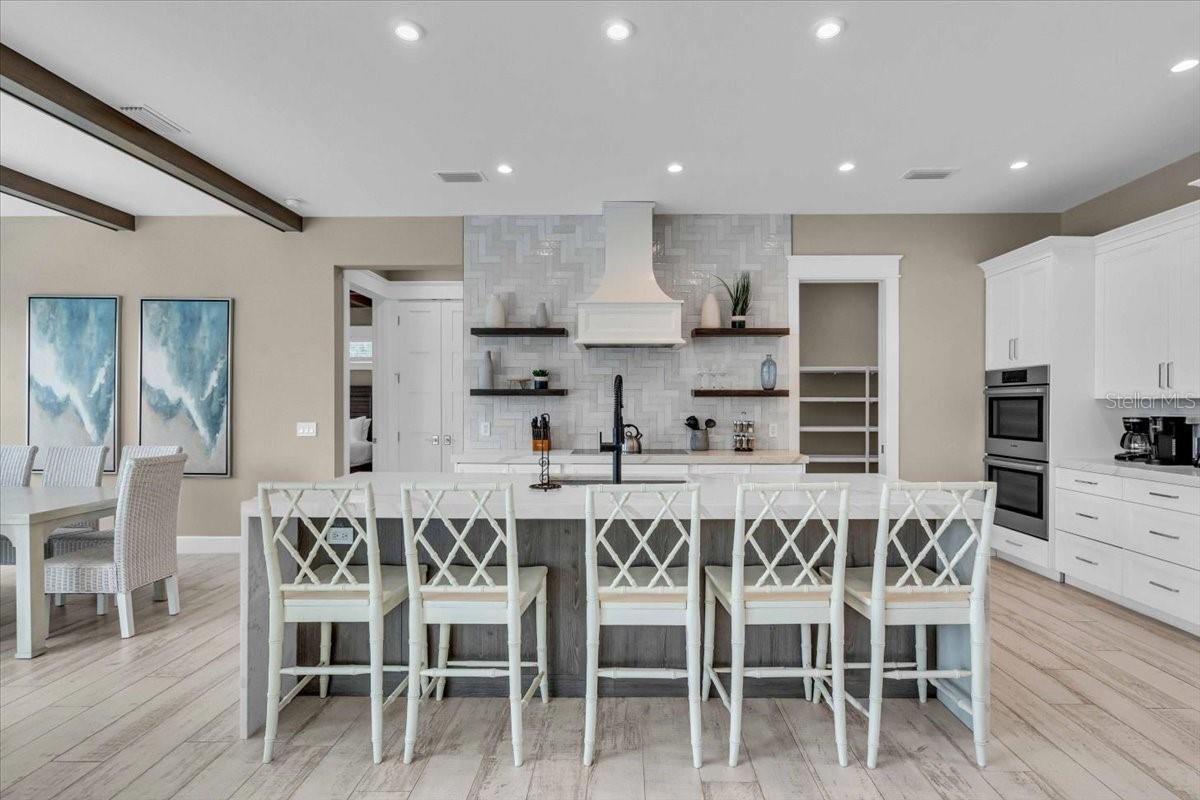 A4676647 Property Photo