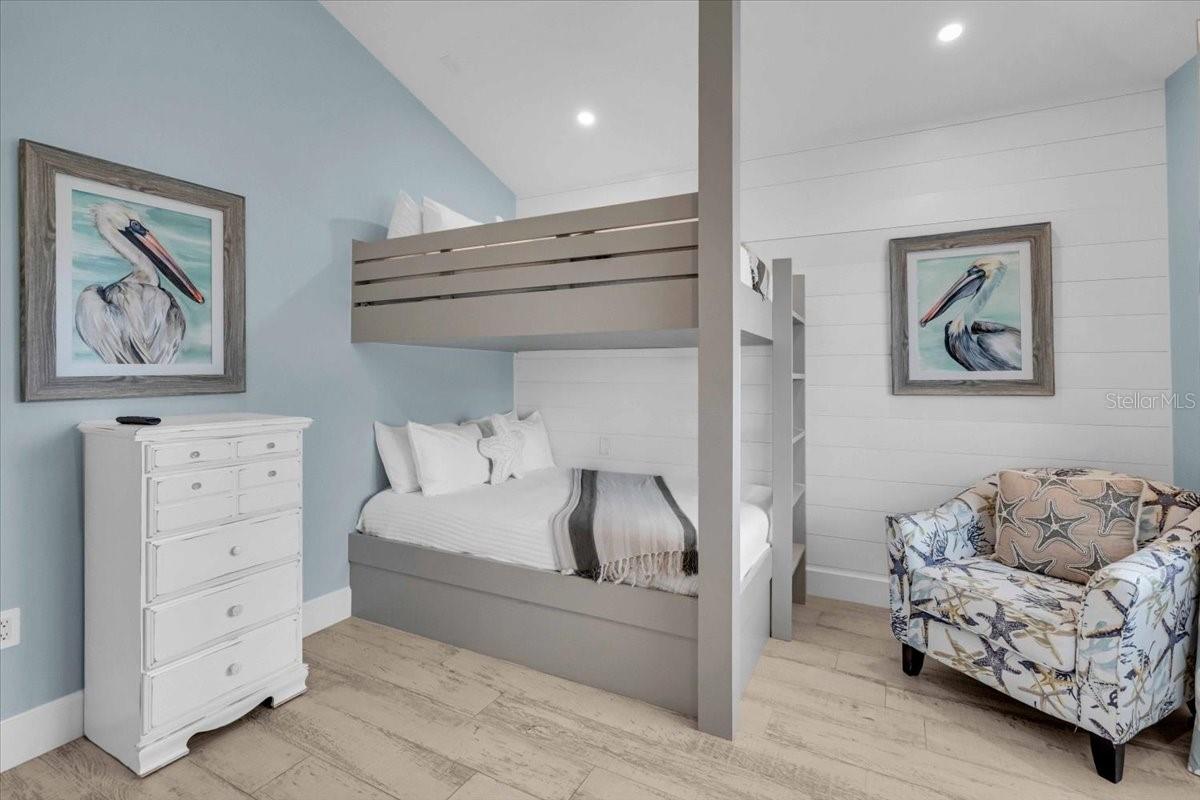 A4676647 Property Photo