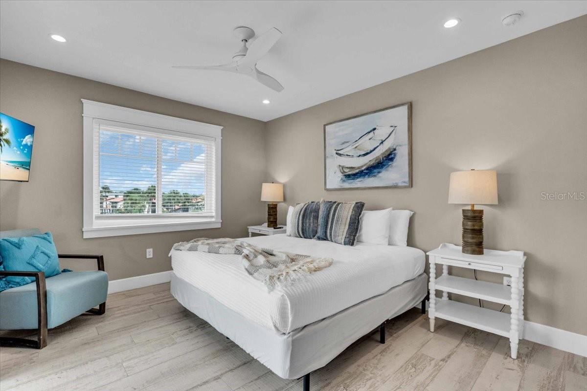 A4676647 Property Photo