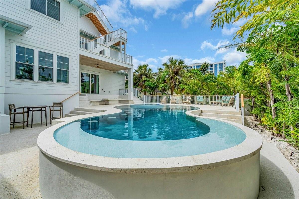 A4676647 Property Photo