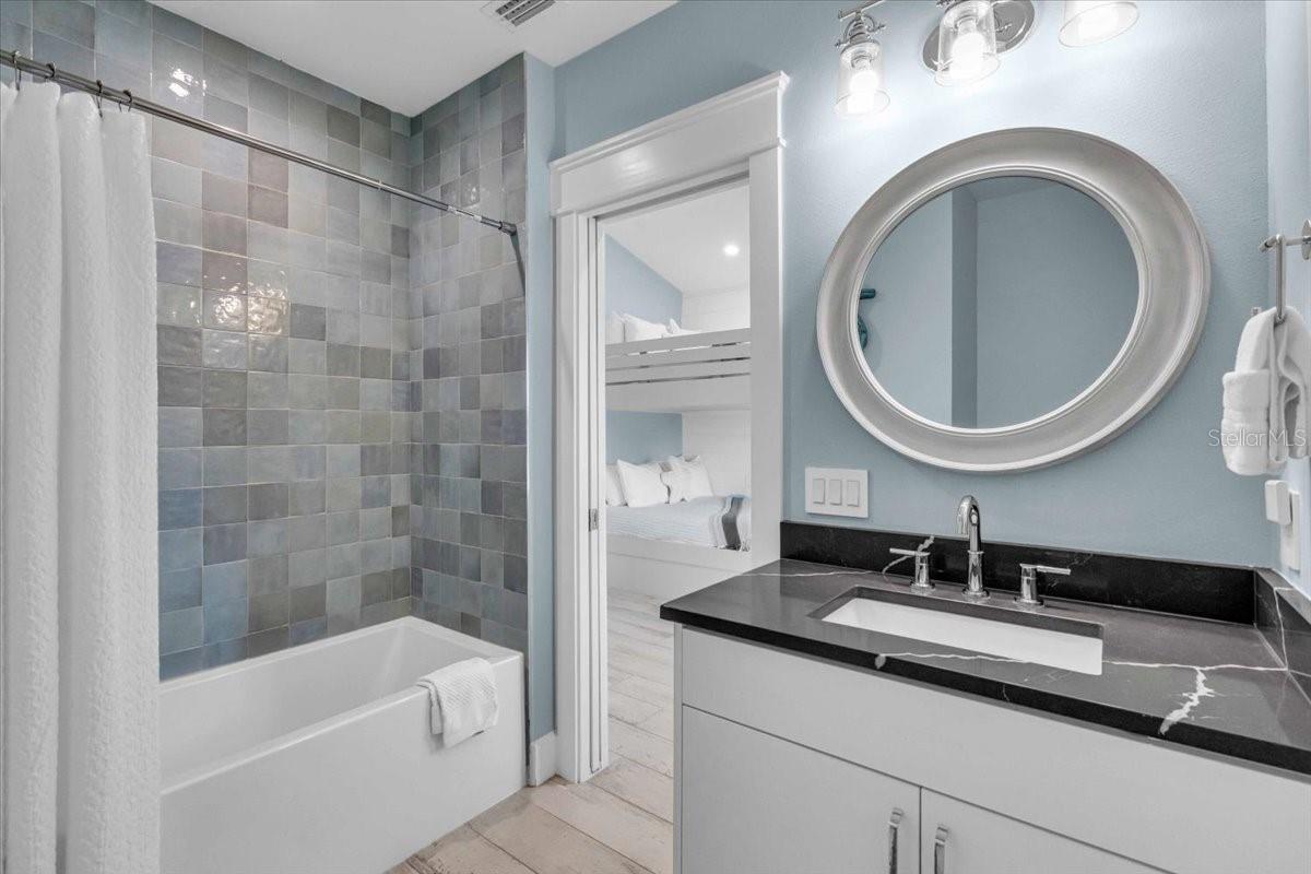 A4676647 Property Photo