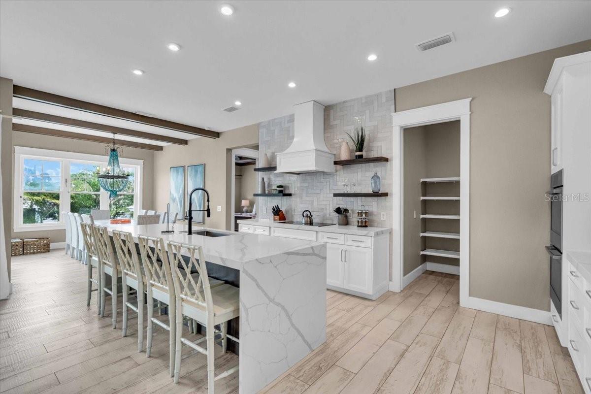 A4676647 Property Photo