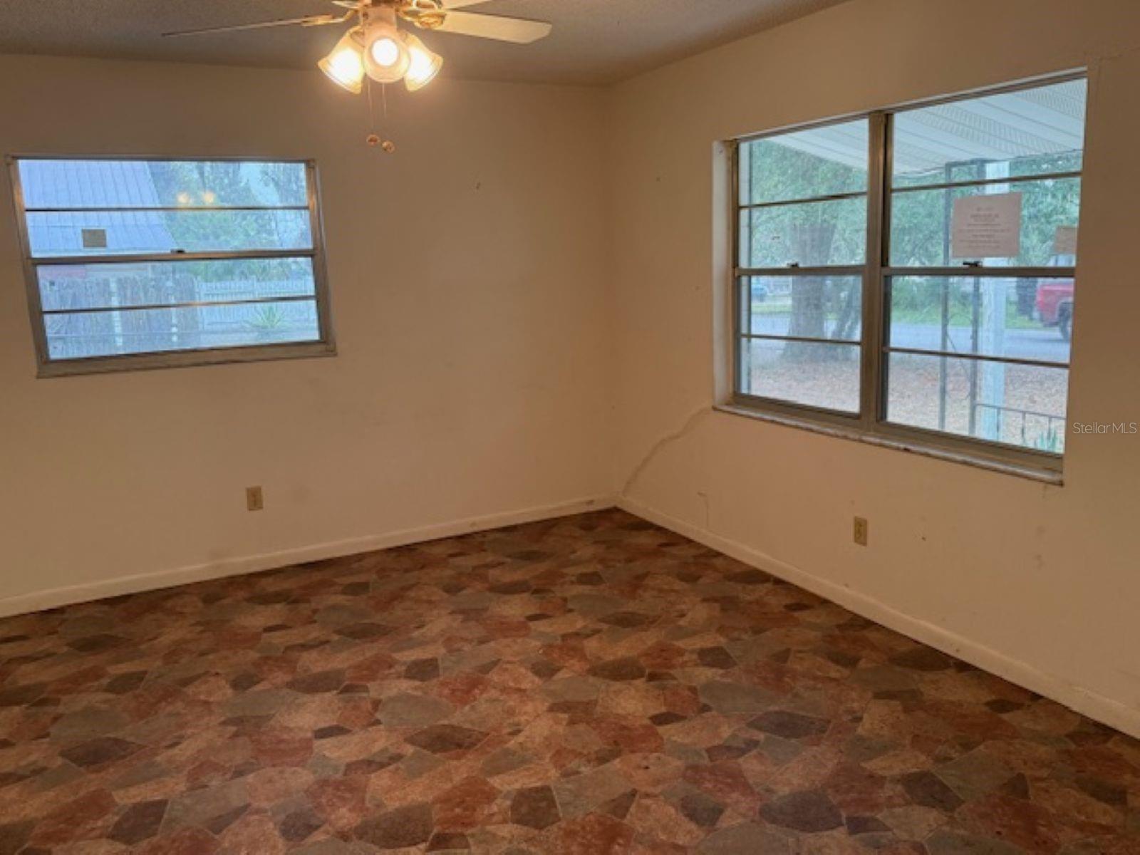 OM715881 Property Photo