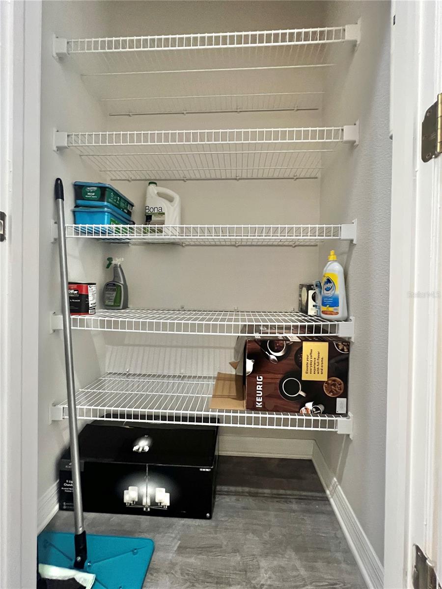 Large Pantry!