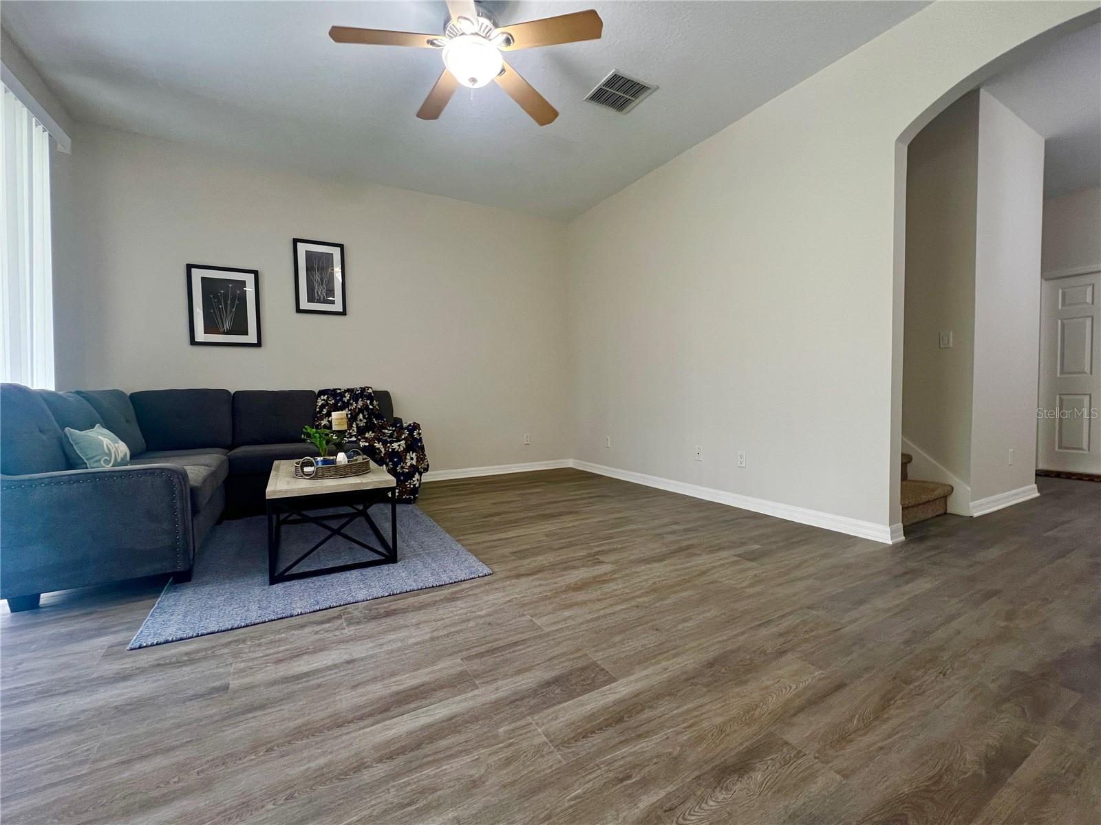 A large living room is always nice!!