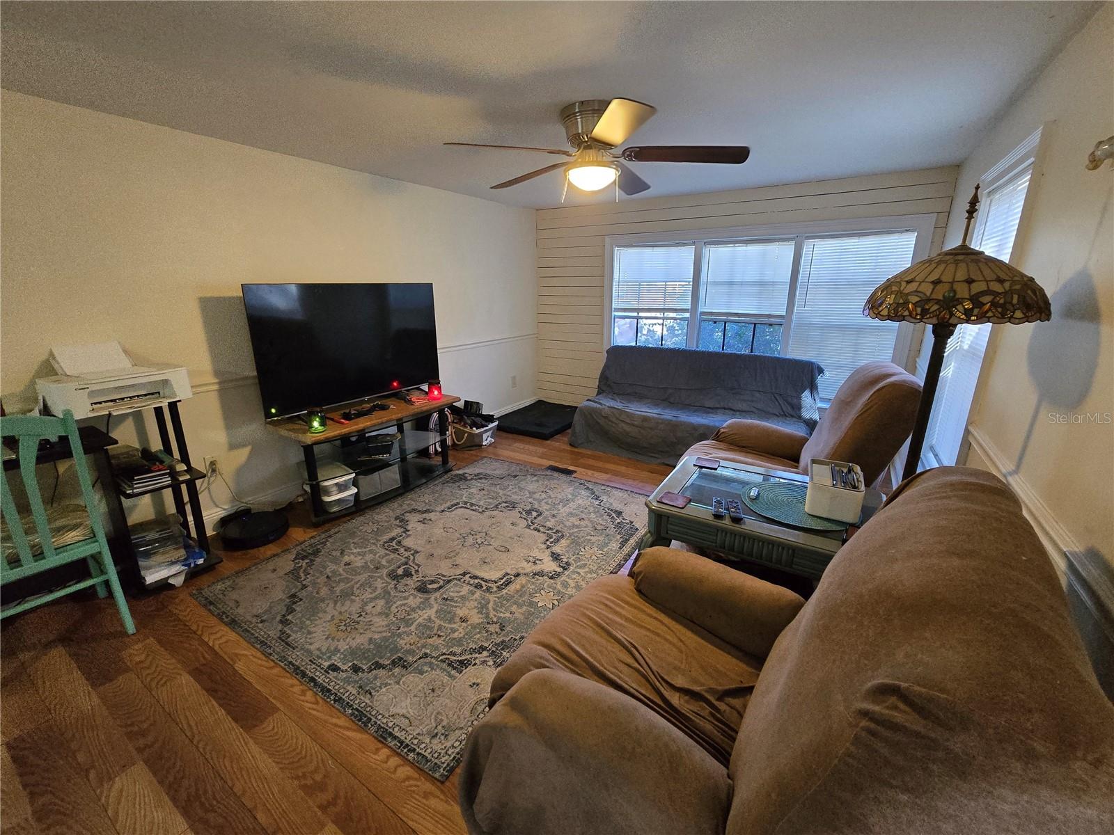 O6370486 Property Photo