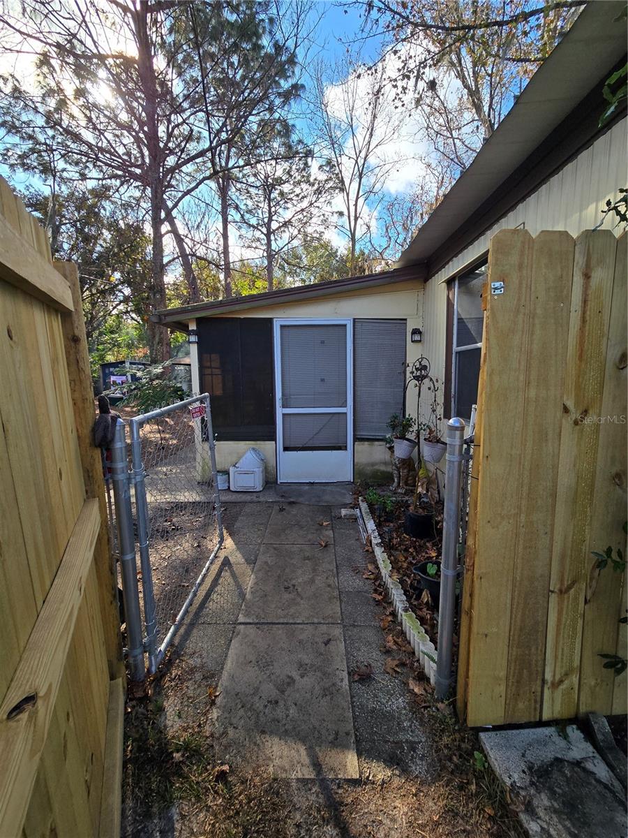 O6370486 Property Photo