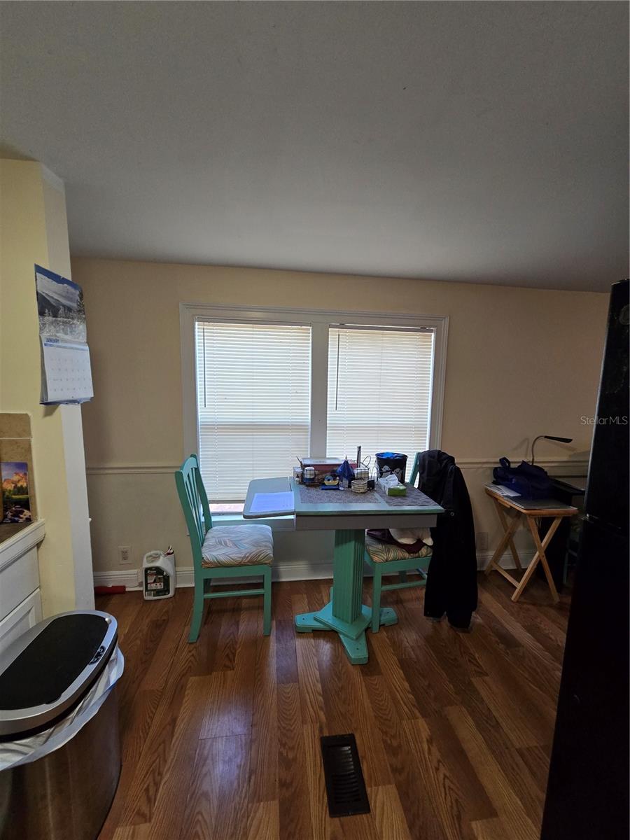 O6370486 Property Photo