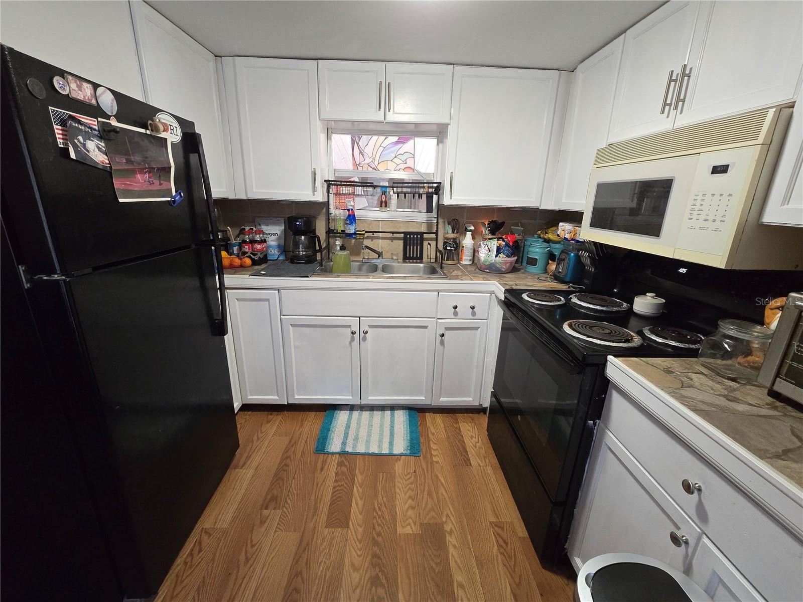 O6370486 Property Photo