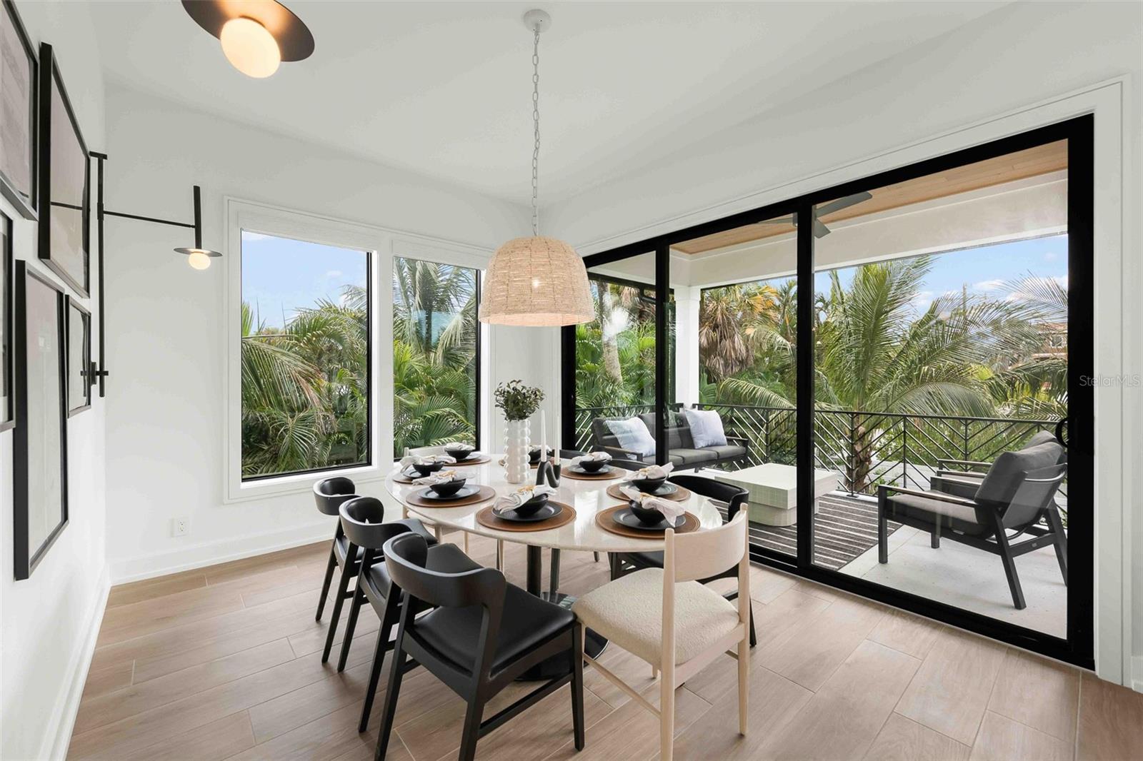 A4676665 Property Photo