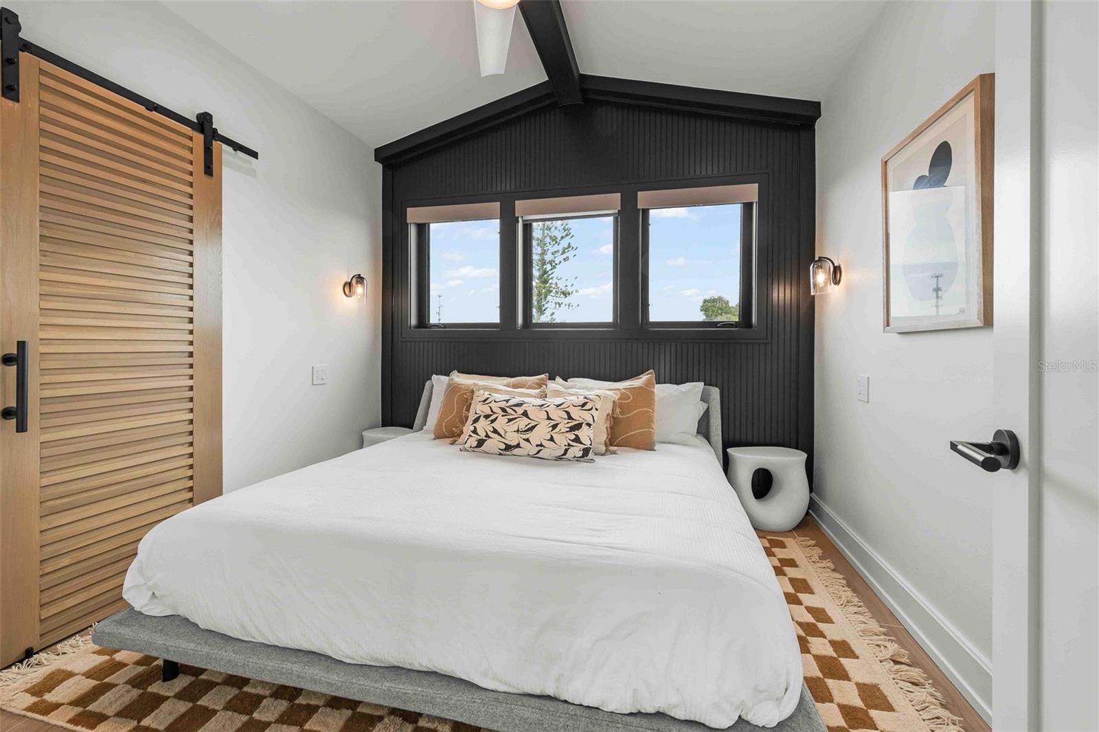 A4676665 Property Photo