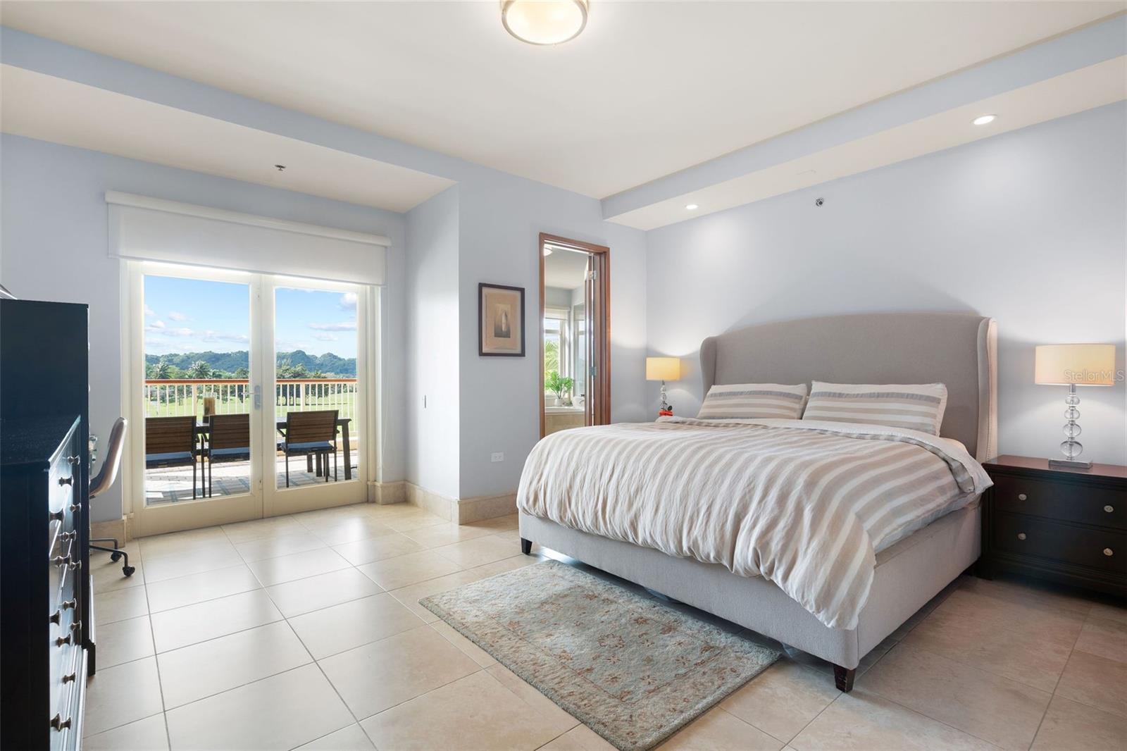 PR9118291 Property Photo