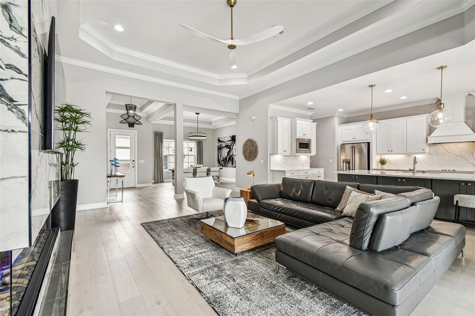 TB8460255 Property Photo