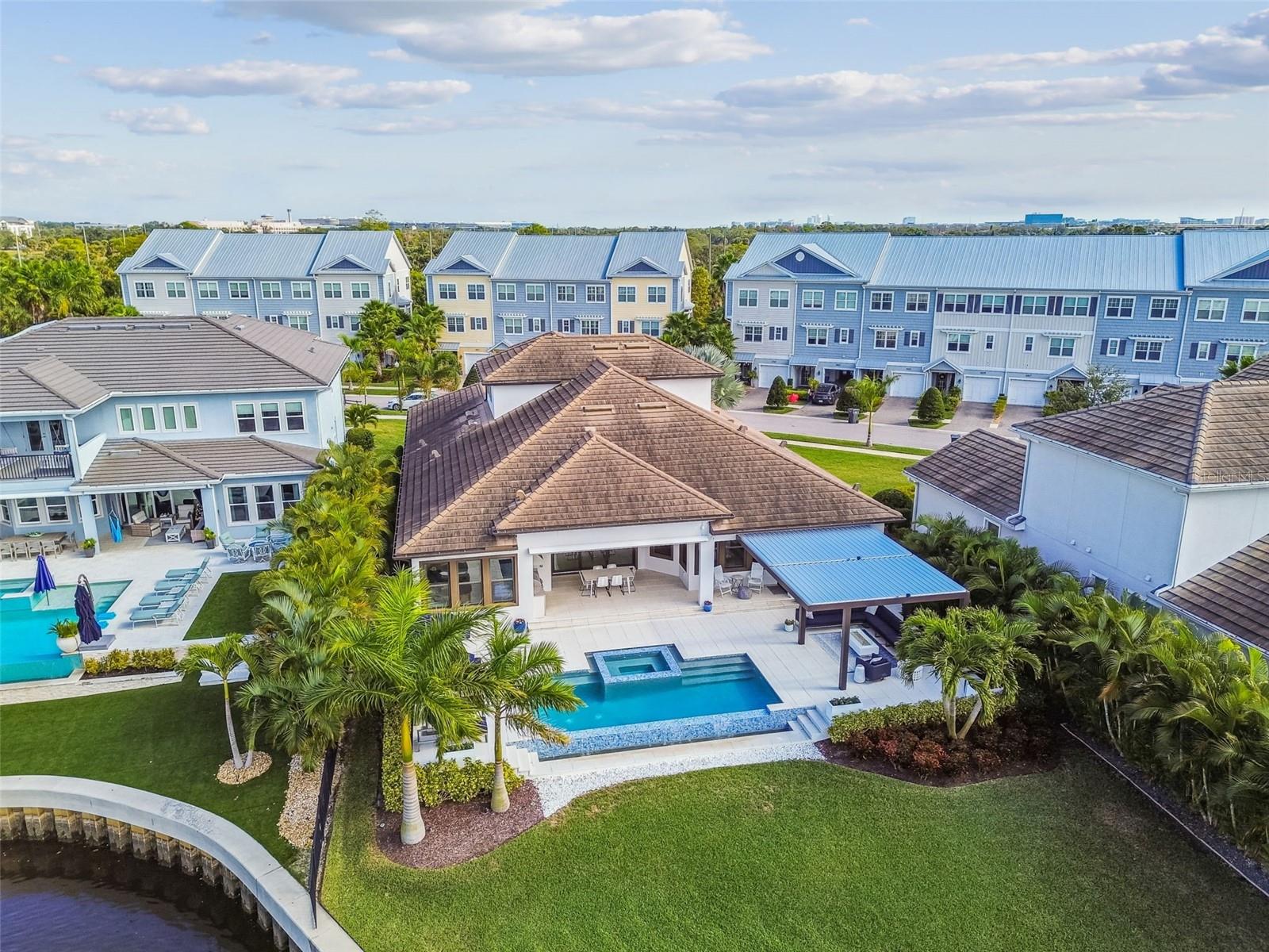 TB8460255 Property Photo