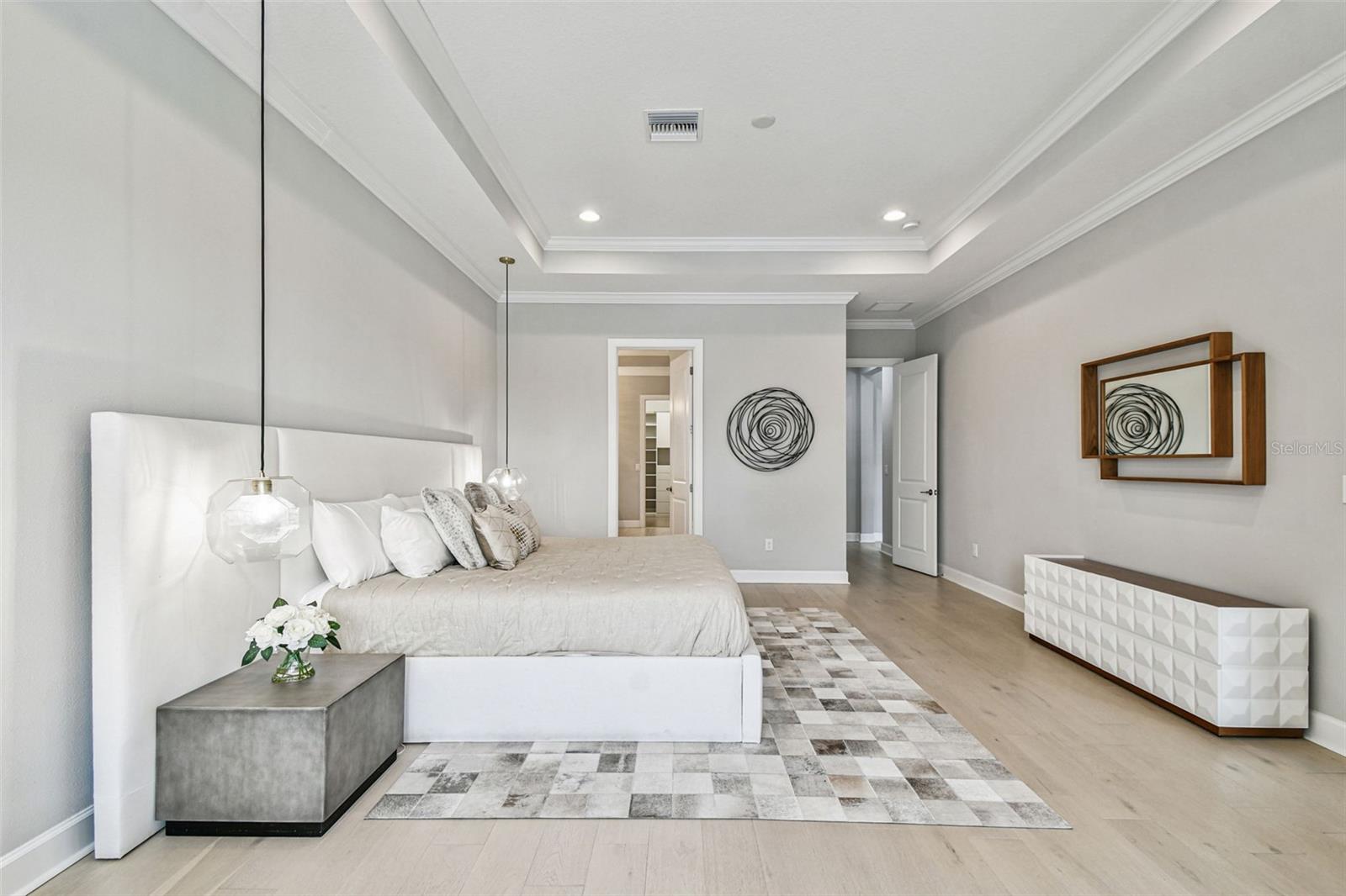 TB8460255 Property Photo