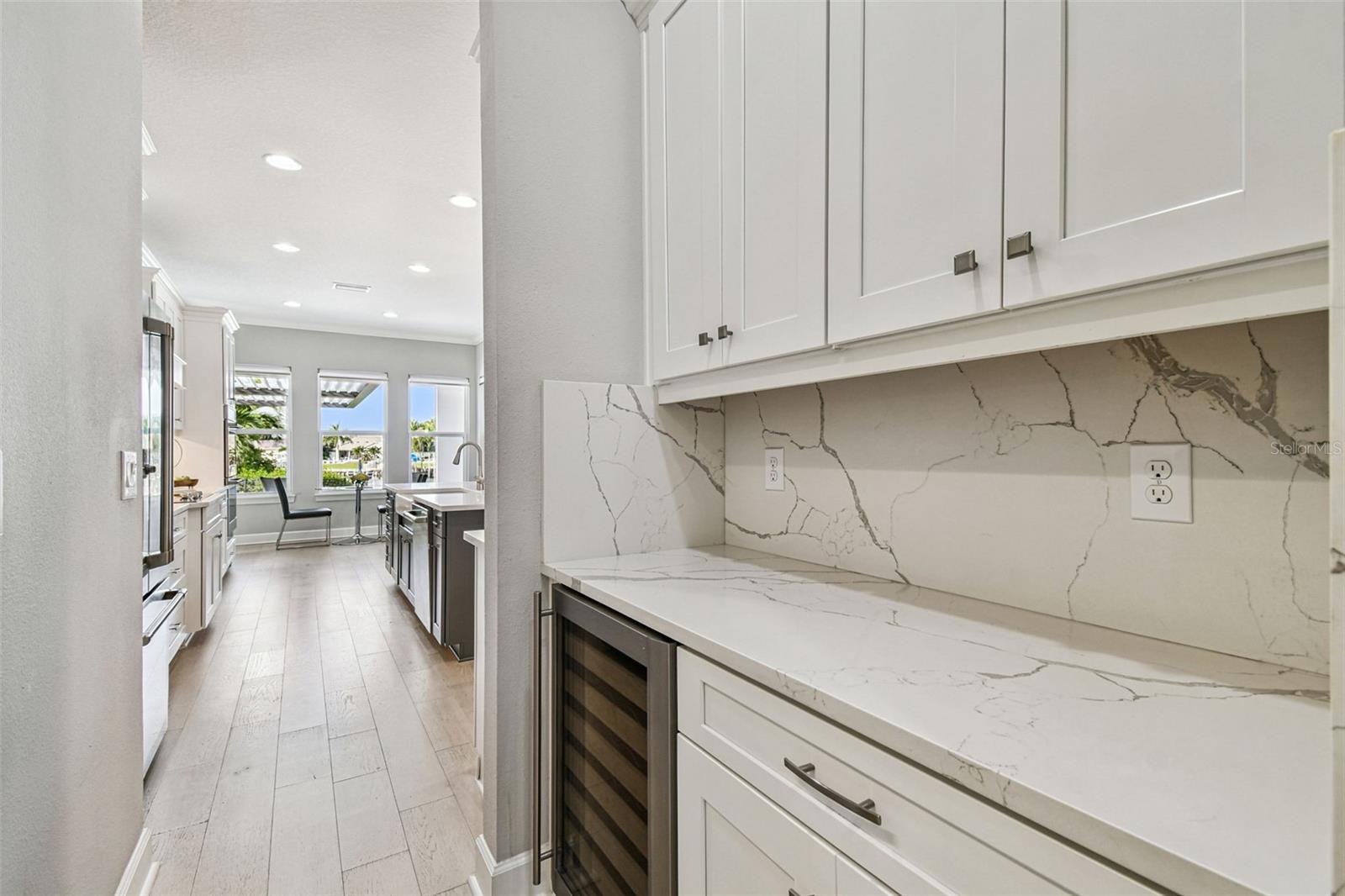 TB8460255 Property Photo