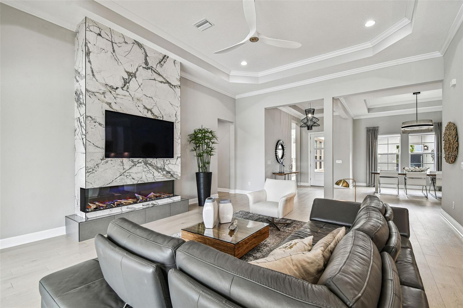 TB8460255 Property Photo