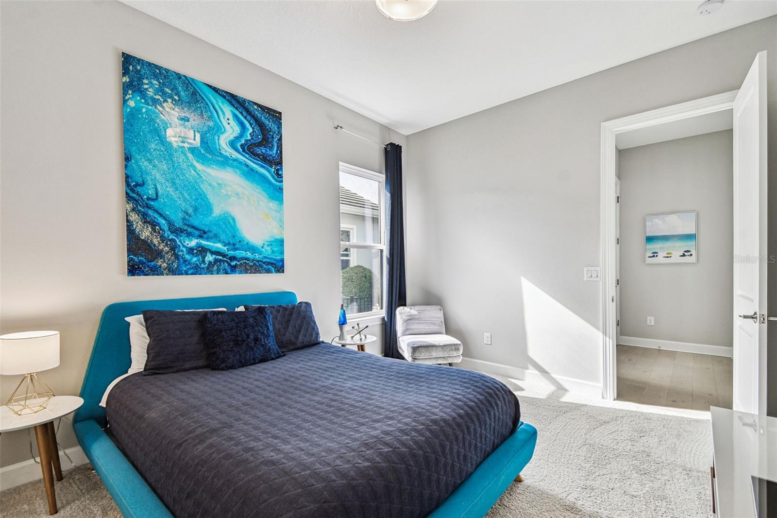 TB8460255 Property Photo