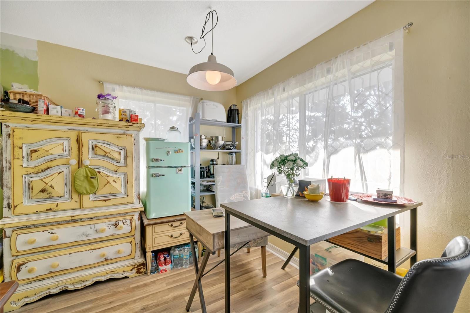 TB8460284 Property Photo