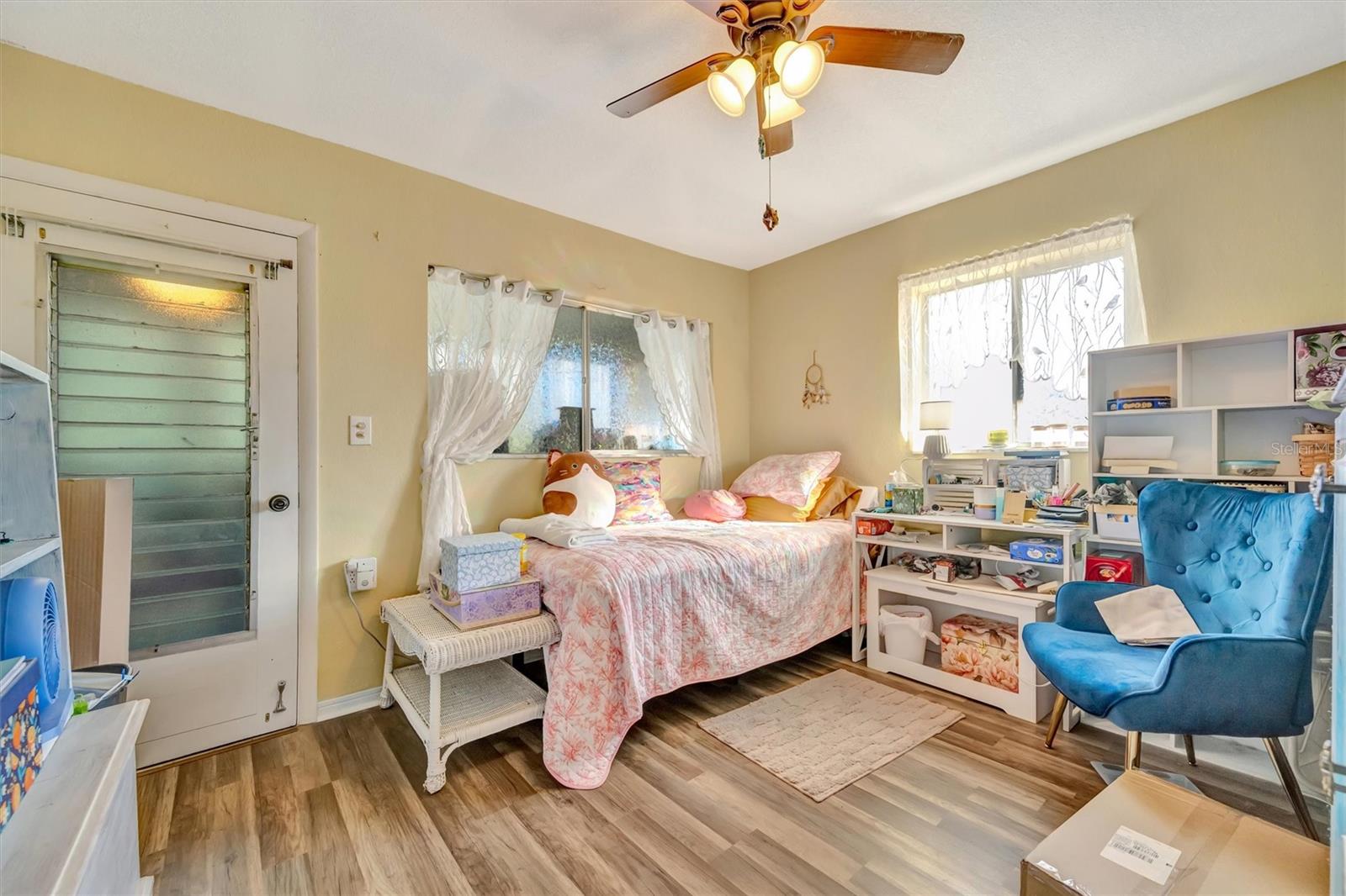 TB8460284 Property Photo