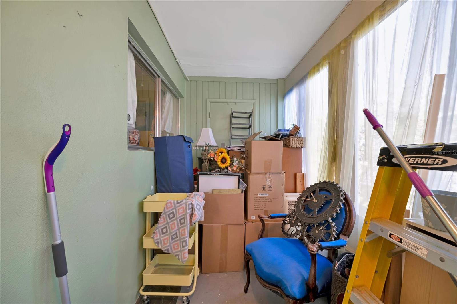 TB8460284 Property Photo