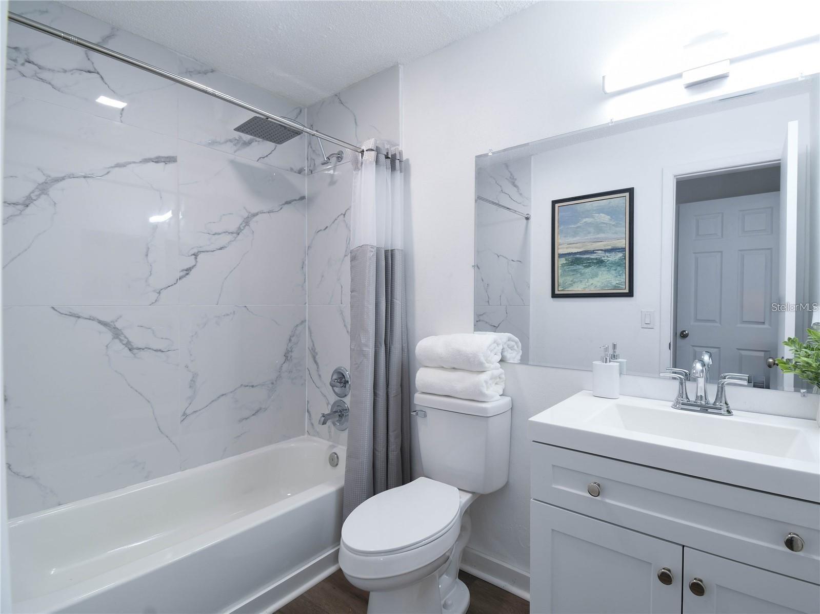 TB8460293 Property Photo