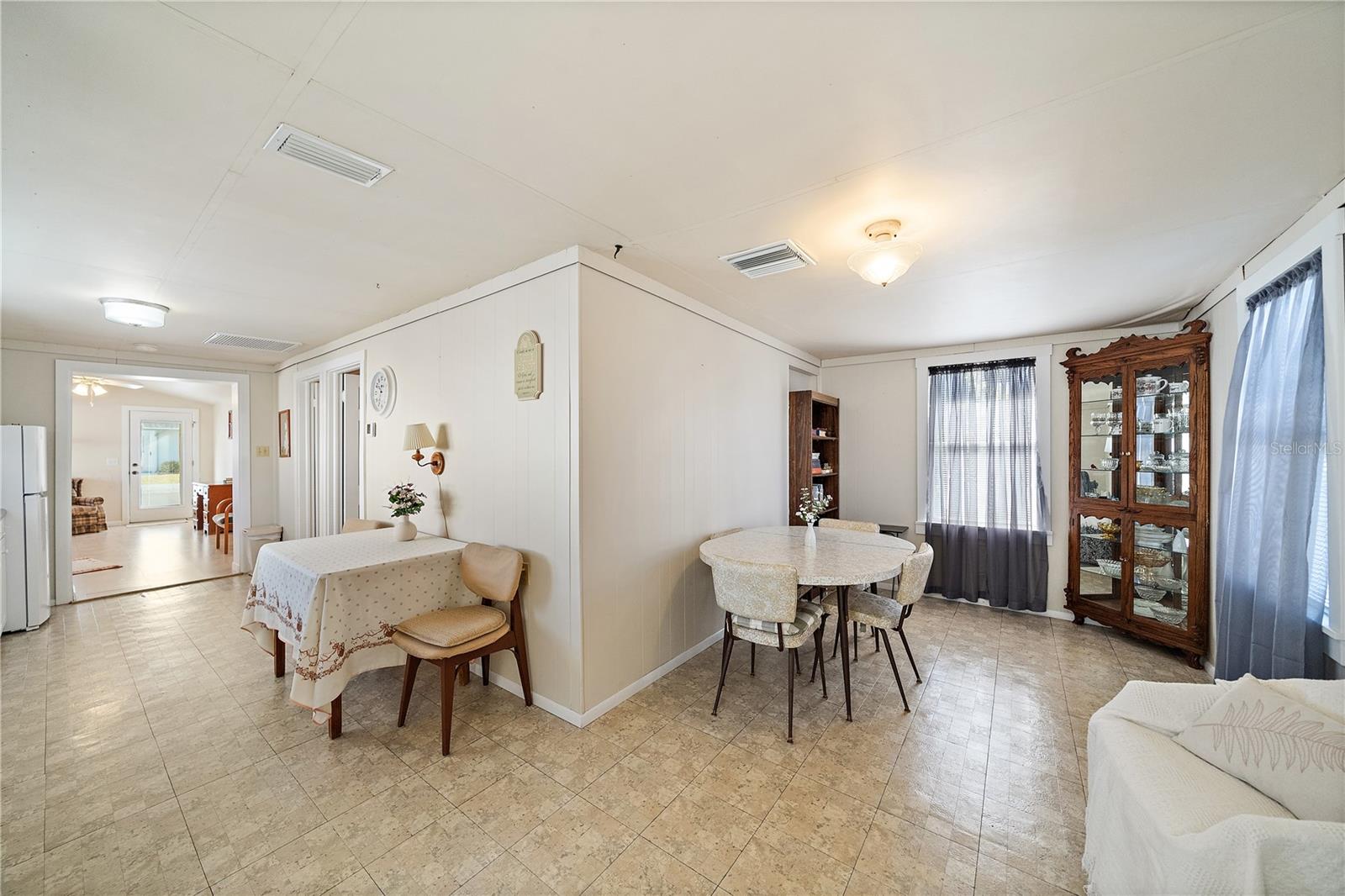 A4676685 Property Photo