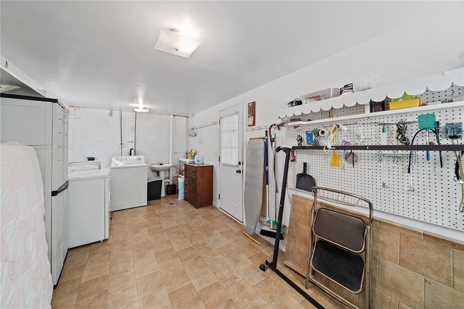 A4676685 Property Photo