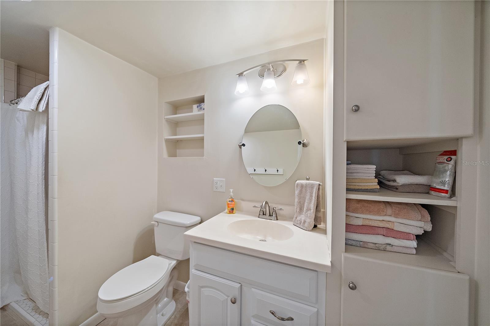 A4676685 Property Photo